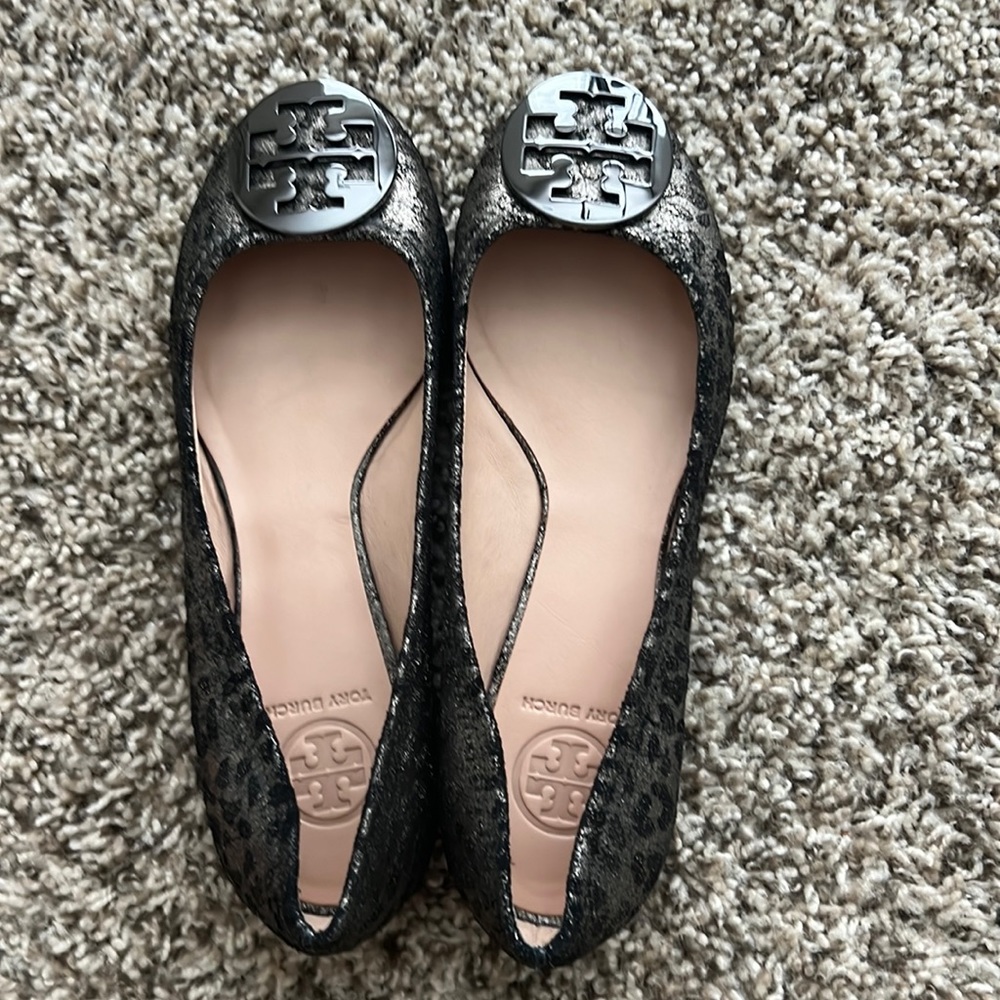 Once worn Tory Burch flats